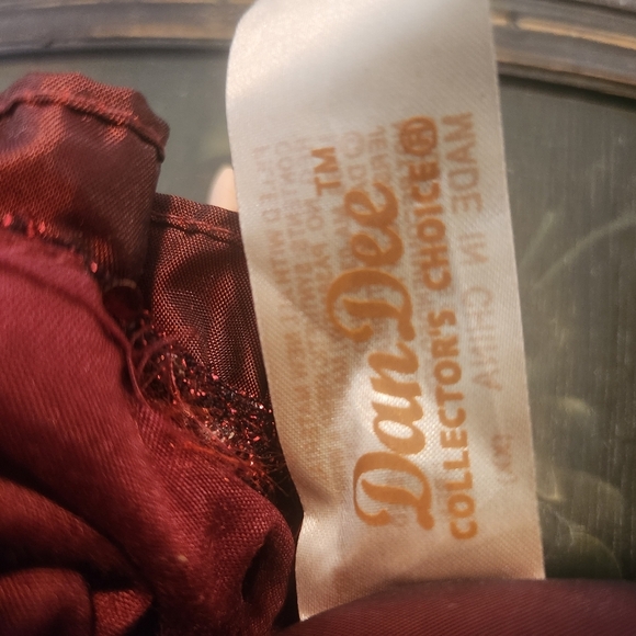 Vintage Dan Dee Collectors Edition Porcelain Doll - Picture 7 of 9